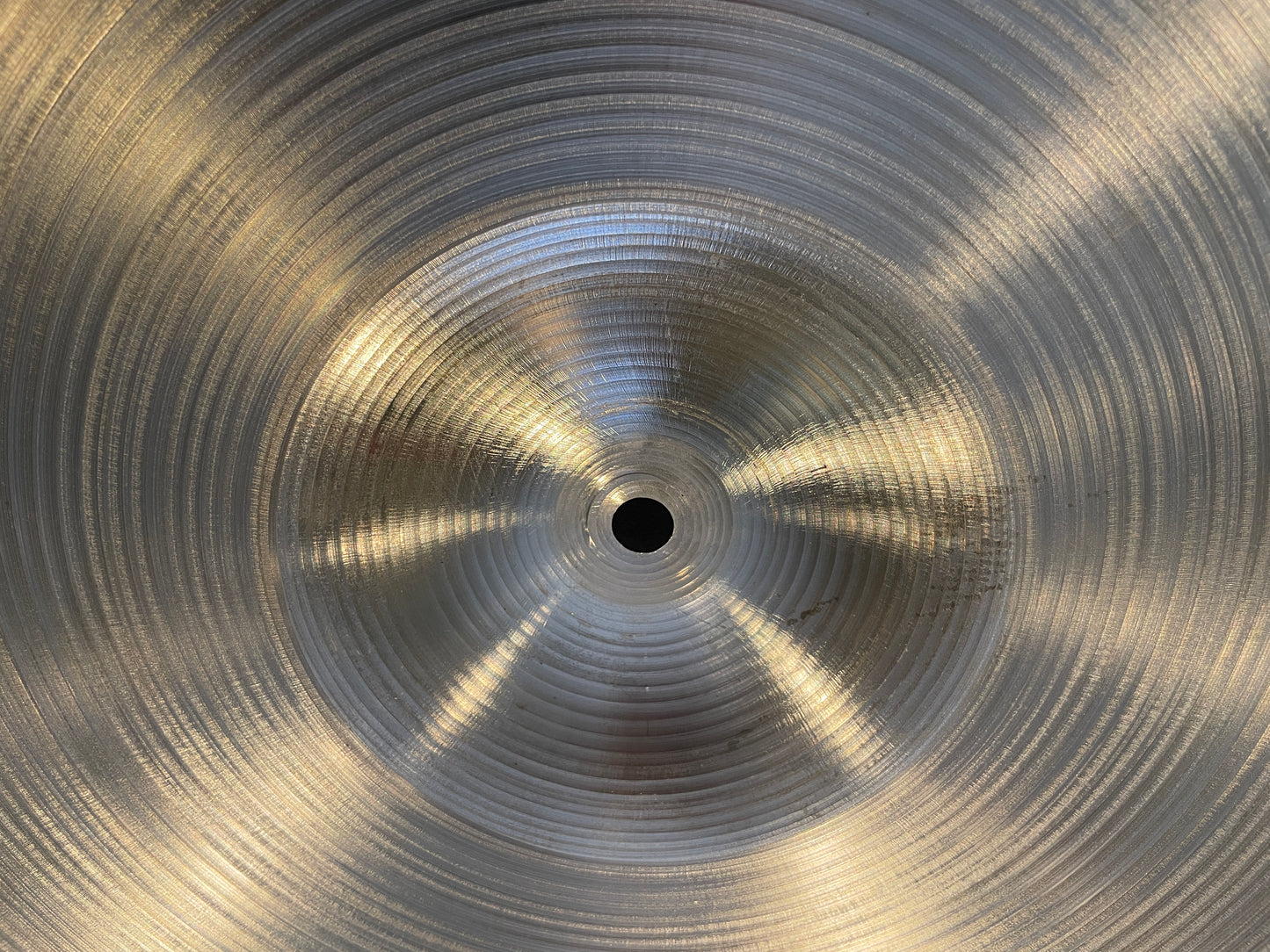 19" Zildjian A Medium Thin Crash Cymbal 1806g