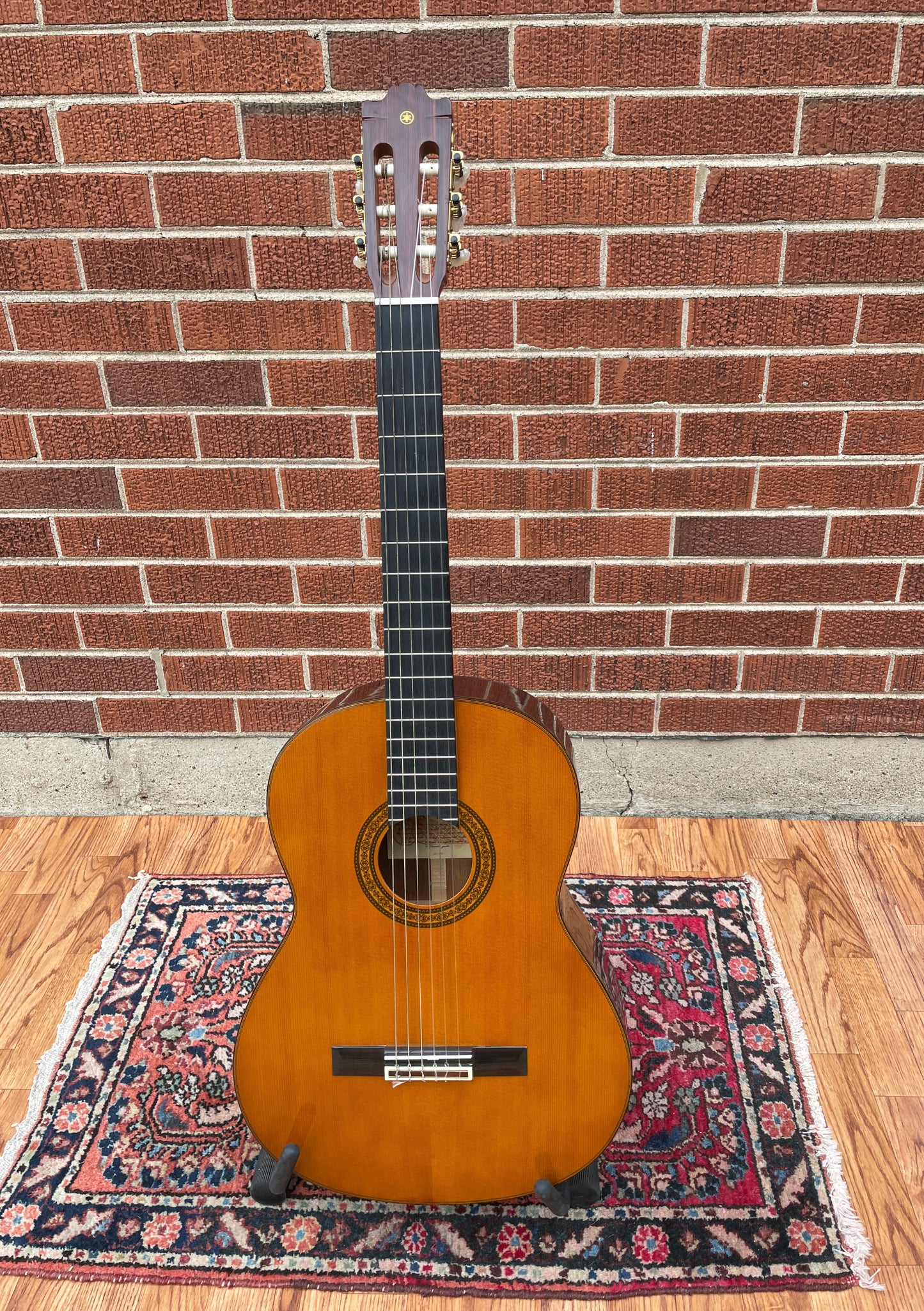 Vintage Yamaha G235 Classical Acoustic Guitar Natural