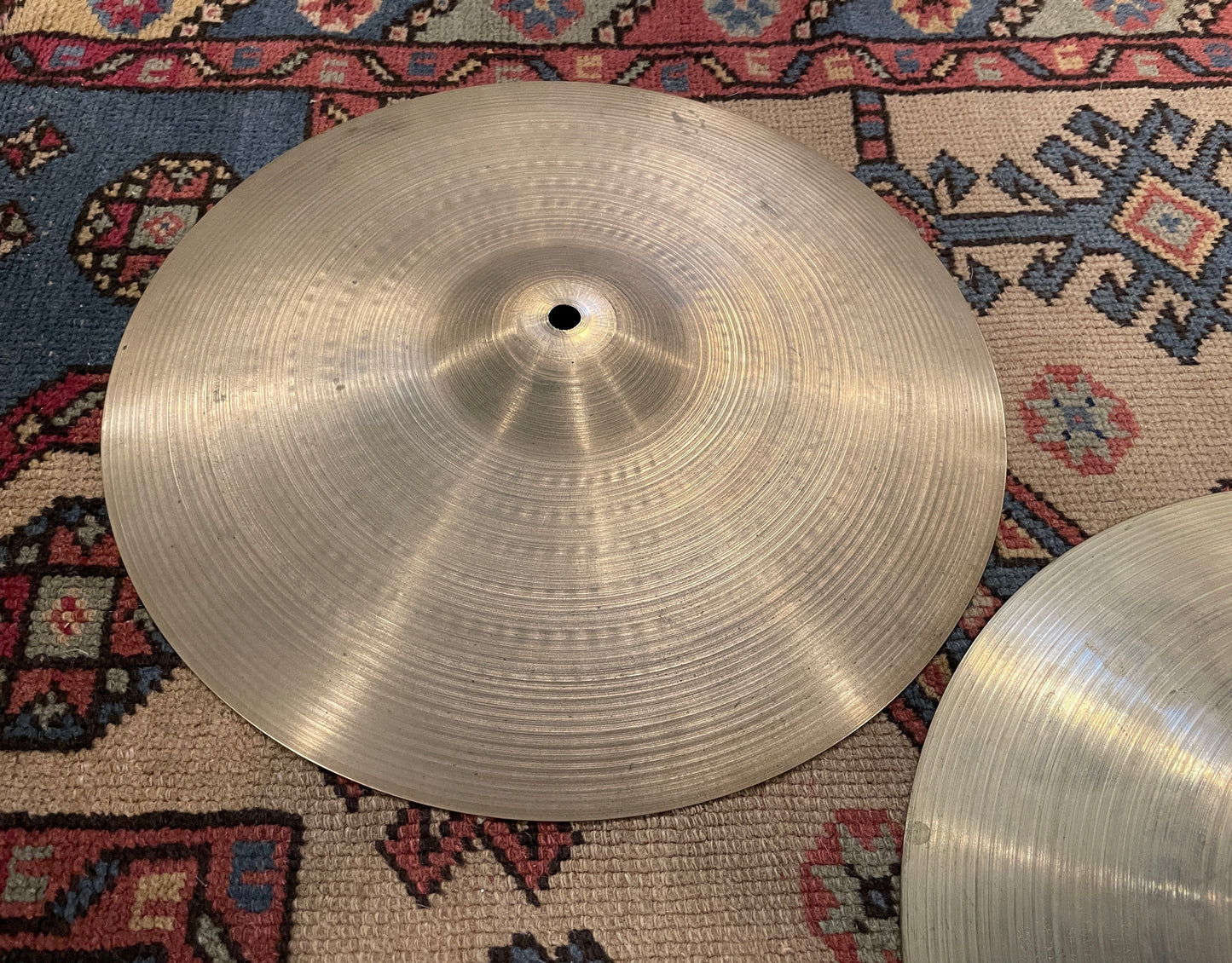 14" Zildjian A 1970s New Beat Hi-Hat Cymbal Pair 948g/1388g *Video Demo*