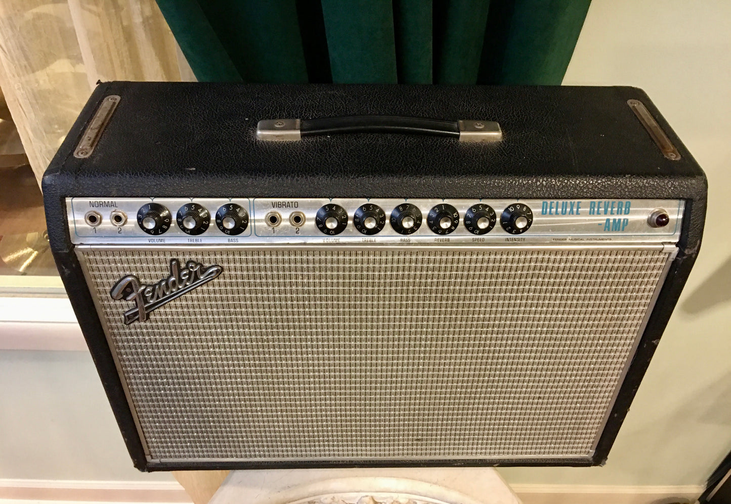 1969 Fender Deluxe Reverb Guitar Amplifier AB763