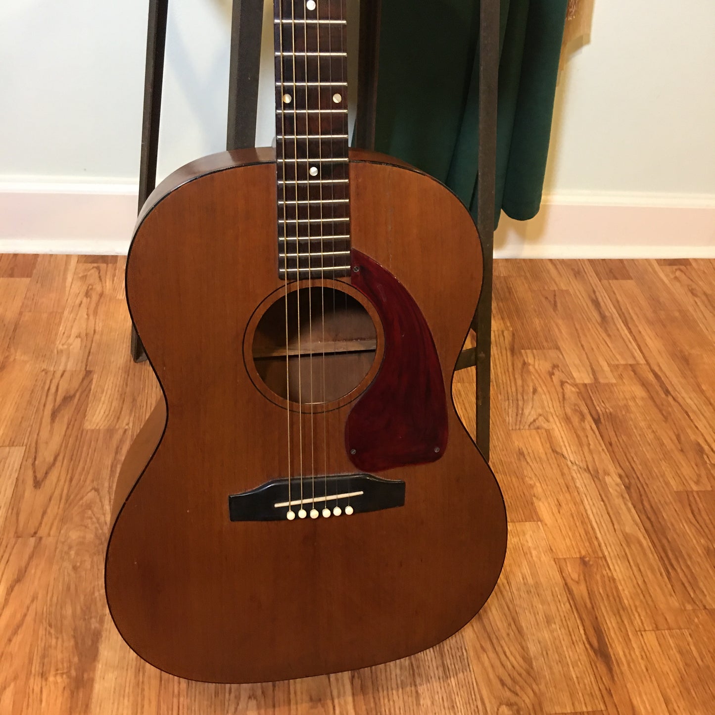 1967 Gibson LG-0 Small Body Acoustic Guitar Mahogany w/ Original Case