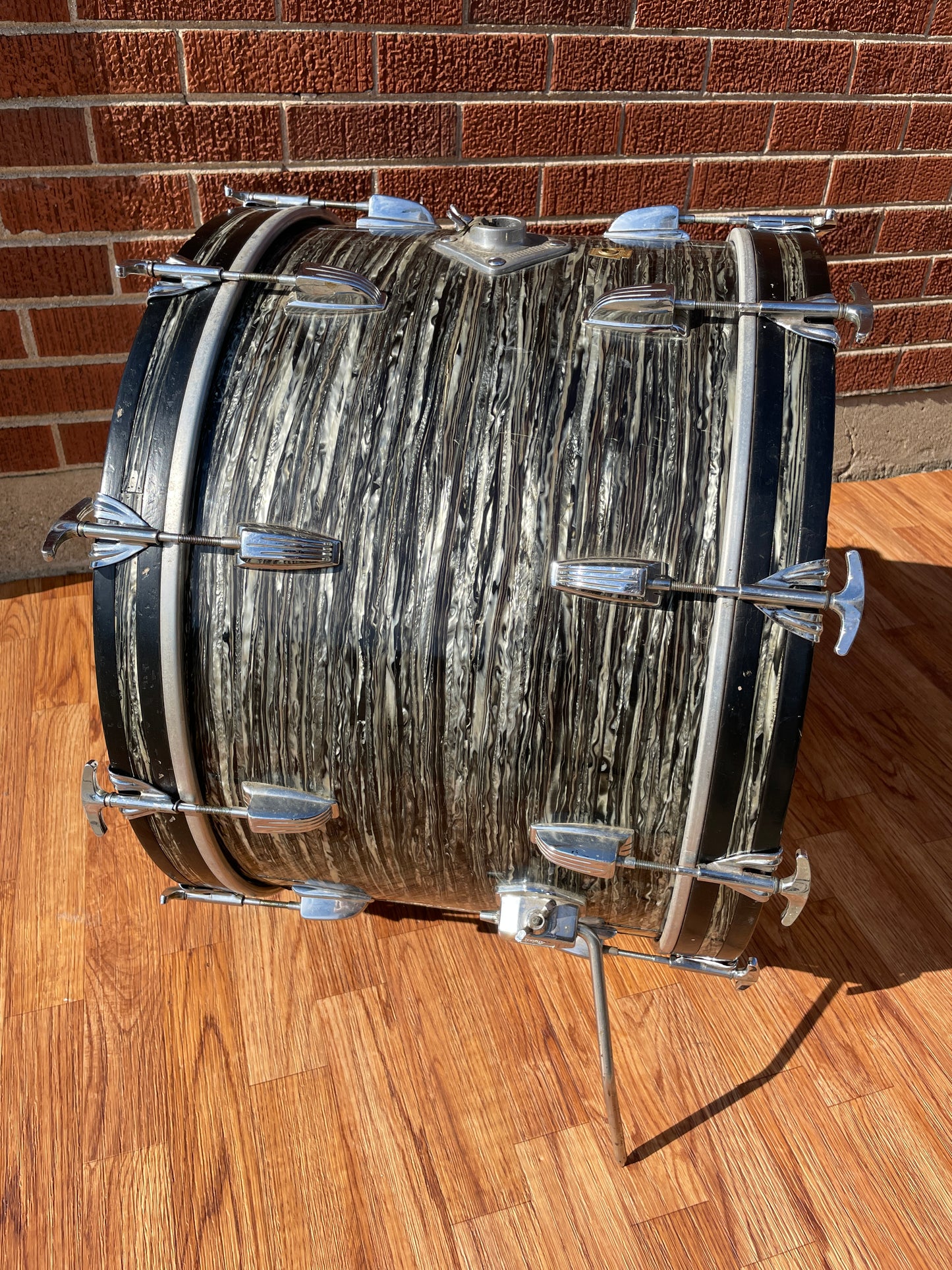 Ludwig 14x22 Hollywood Bass Drum Oyster Black Pearl