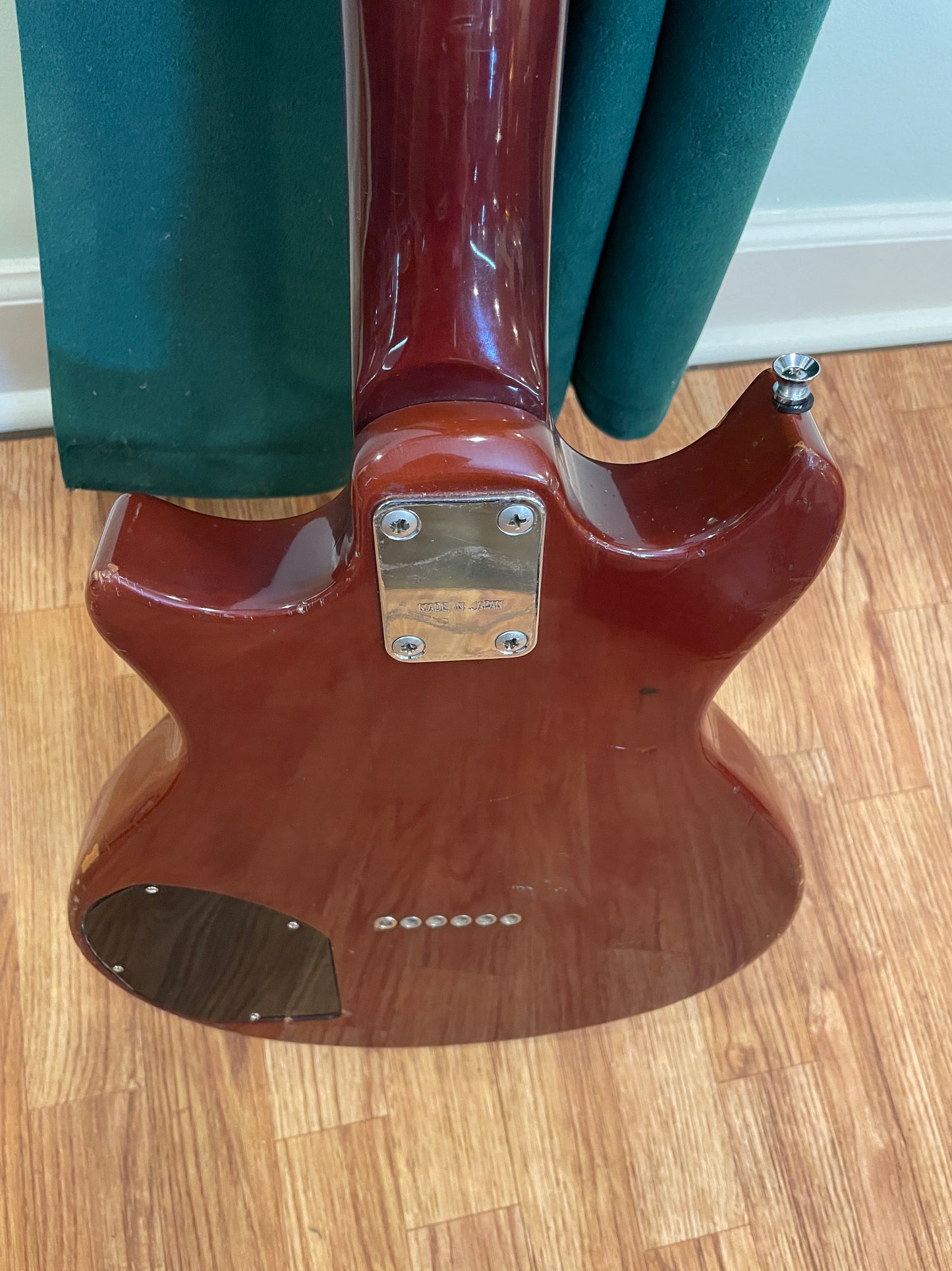 Vintage Madeira by Guild EG-250 Les Paul Double Cut Sunburst MIJ Electric Guitar
