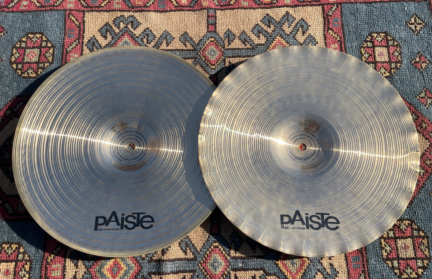 14" Paiste Signature Series Sound Edge Hi-Hat Cymbal Pair 1042g/1126g