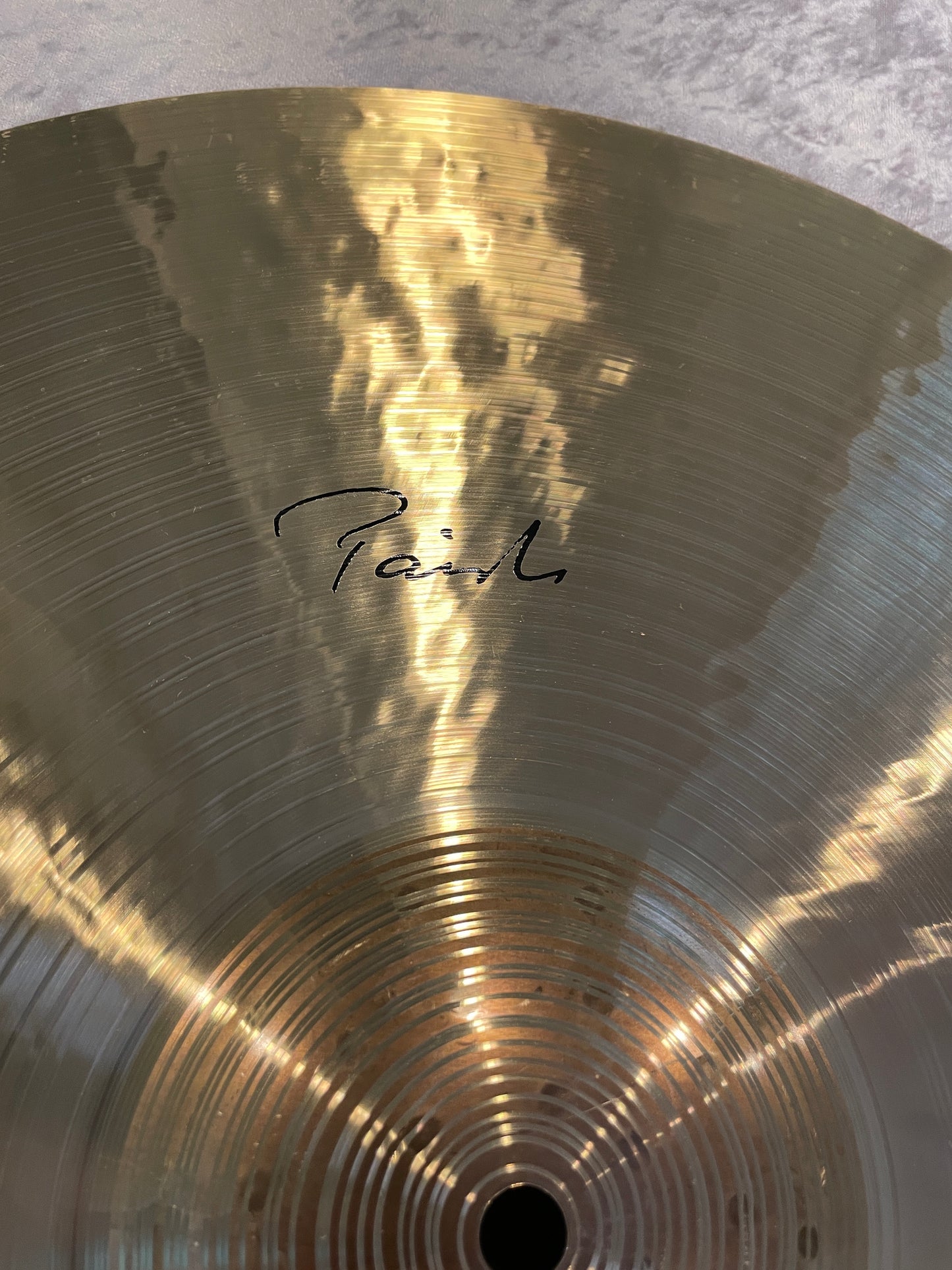 20" Paiste Signature Traditionals Thin Crash Cymbal 1850g