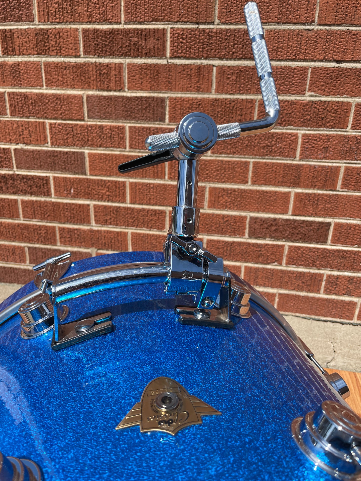 DW Classics Series 14x20 Bass Drum Blue Glass Glitter Sparkle Drum Workshop Mahogany/Poplar