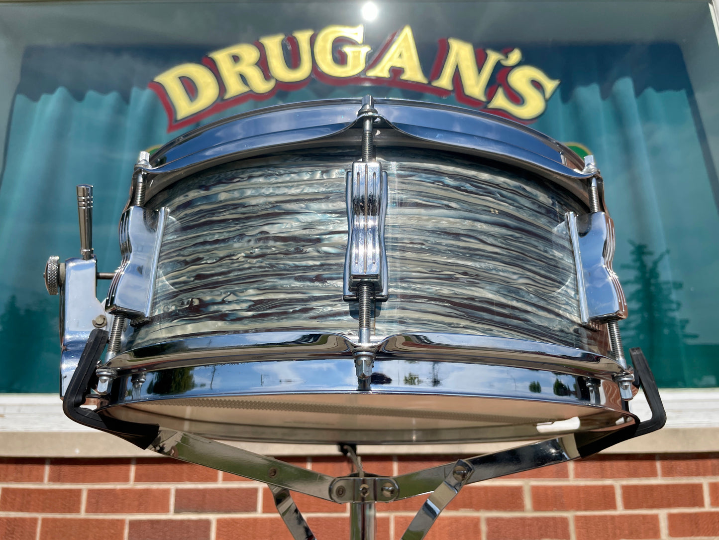 1968 Ludwig 5x14 Super Classic Snare Drum Oyster Blue Pearl