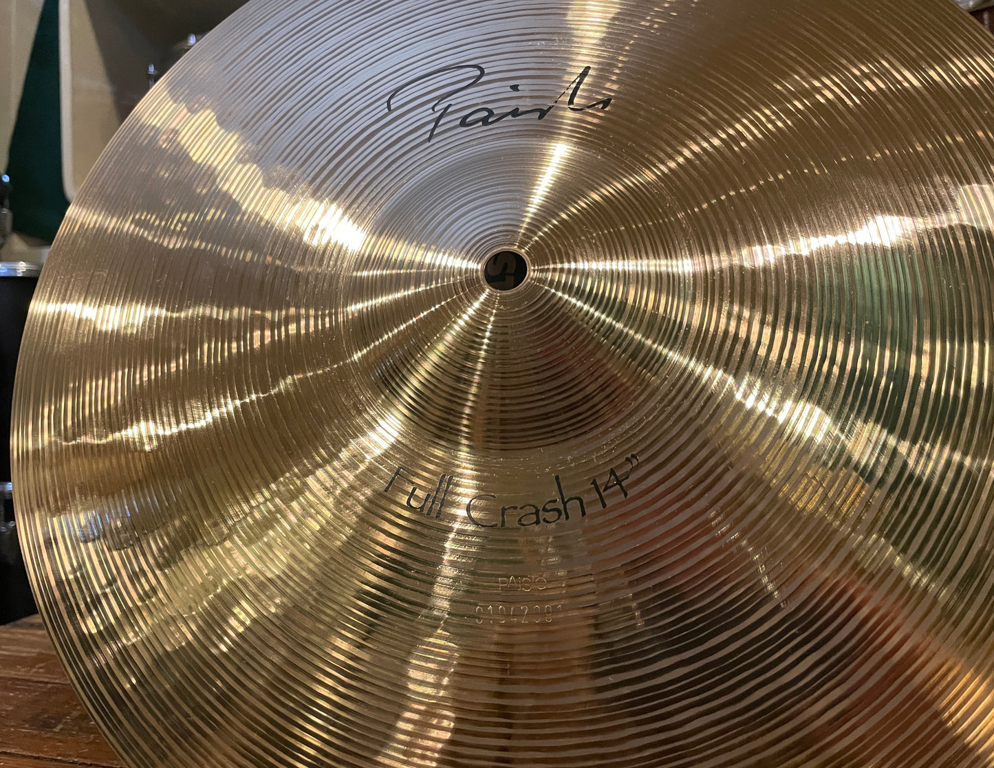 14" Paiste Signature Full Crash Cymbal 690g