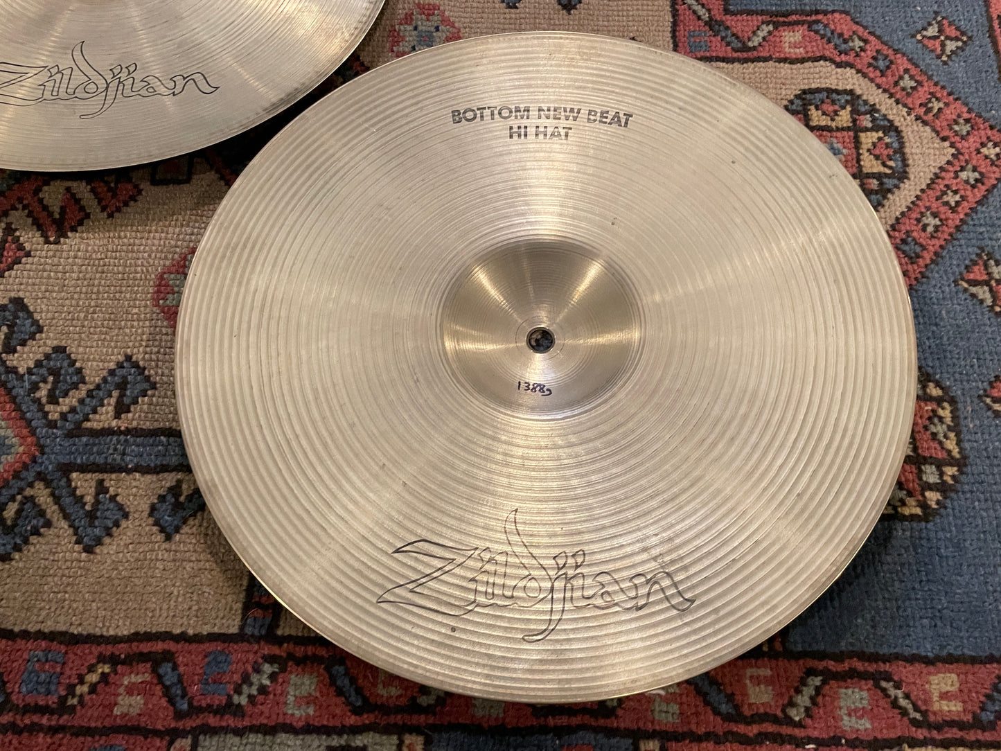 14" Zildjian A 1970s New Beat Hi-Hat Cymbal Pair 948g/1388g *Video Demo*