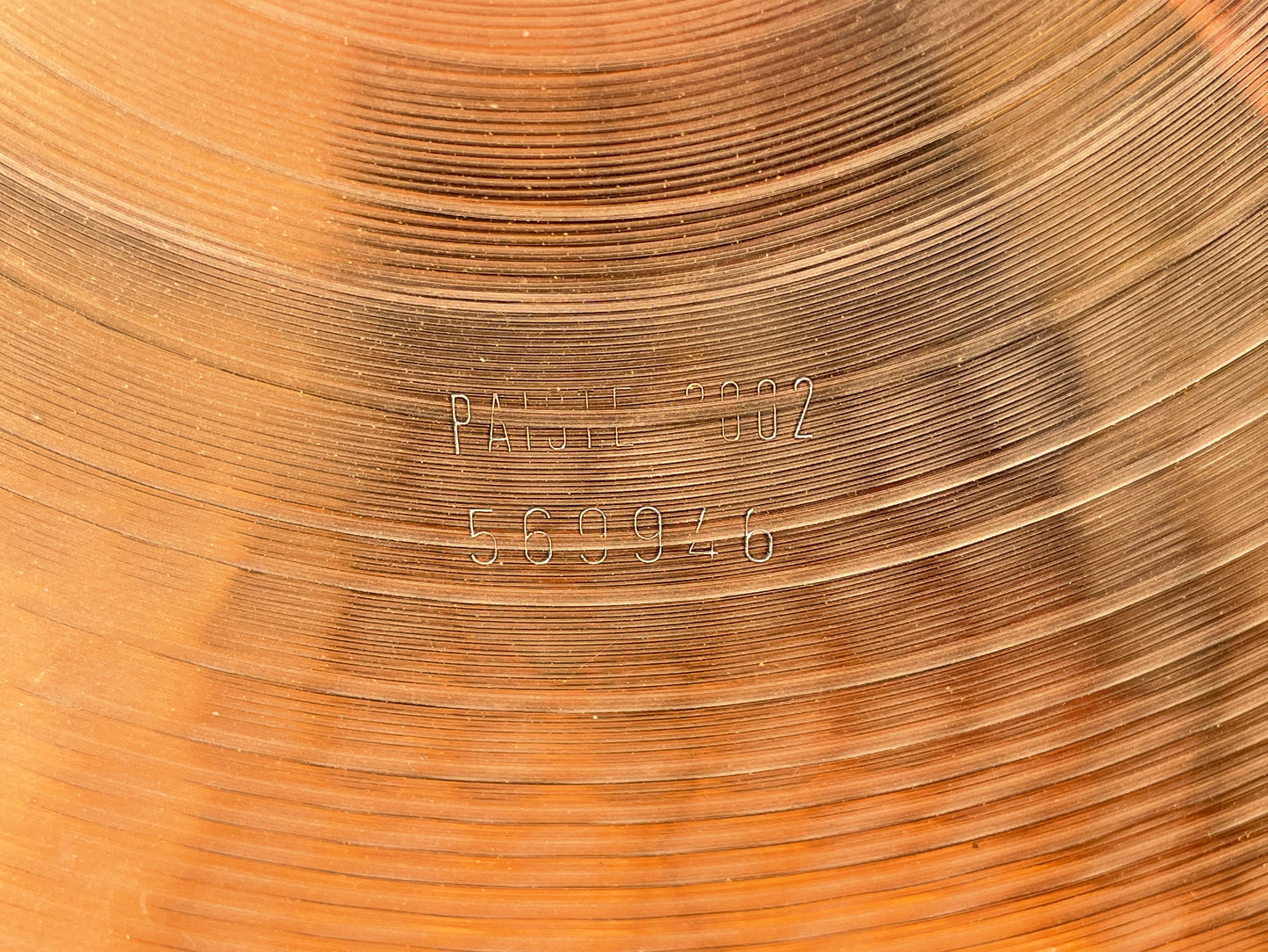 1985 18" Paiste 2002 Medium Crash Cymbal 1532g