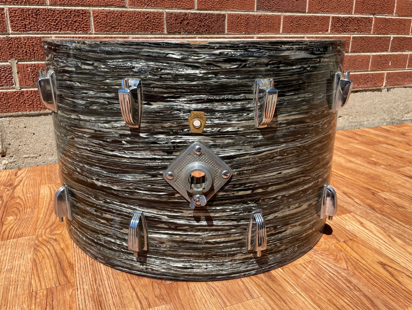 Ludwig 14x22 Hollywood Bass Drum Oyster Black Pearl