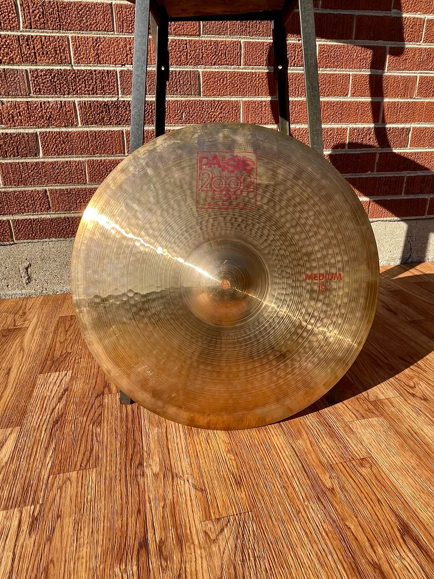 1985 18" Paiste 2002 Medium Crash Cymbal 1532g
