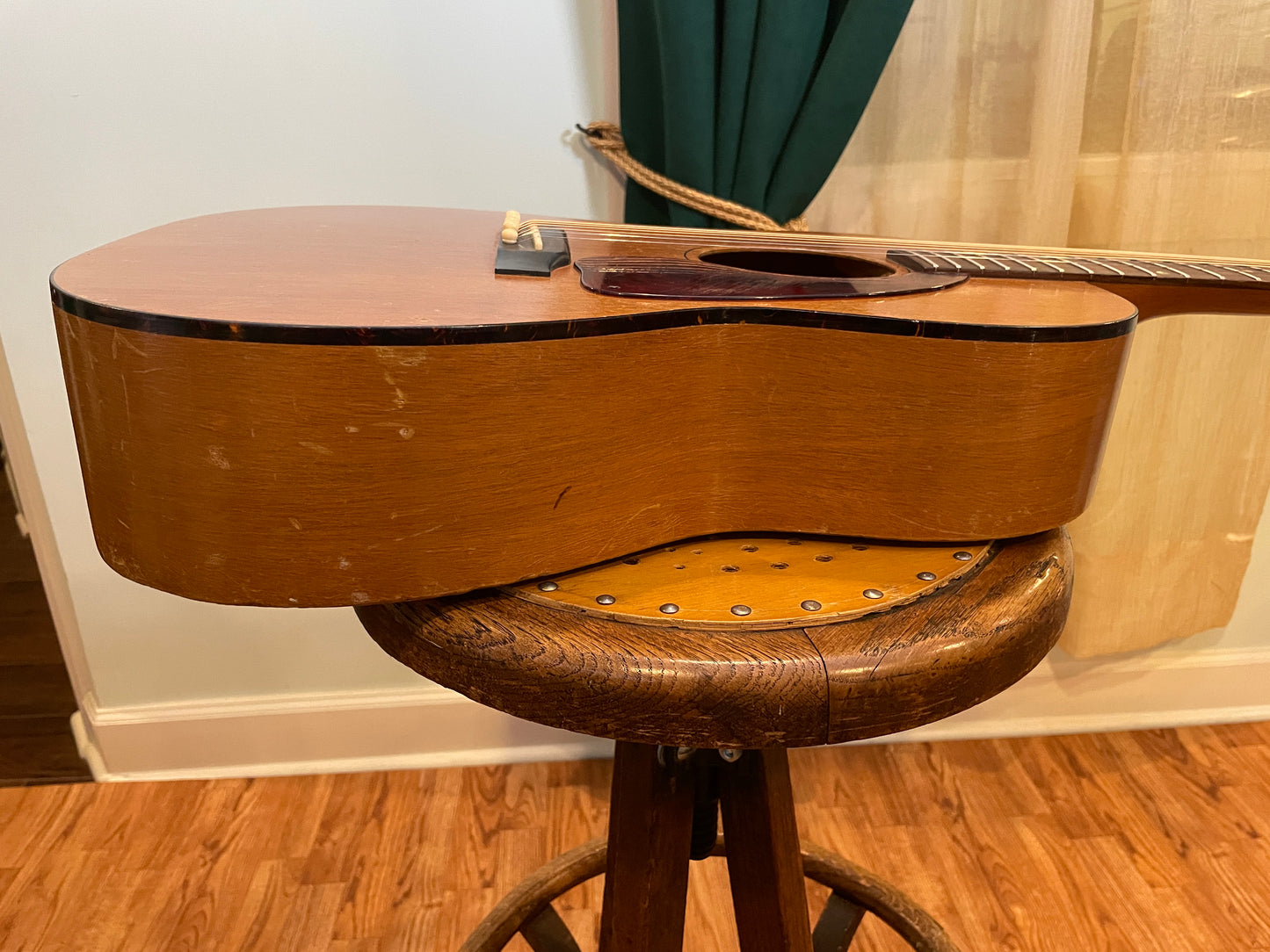 1965 Gibson LG0 Acoustic Guitar Natural LG-0