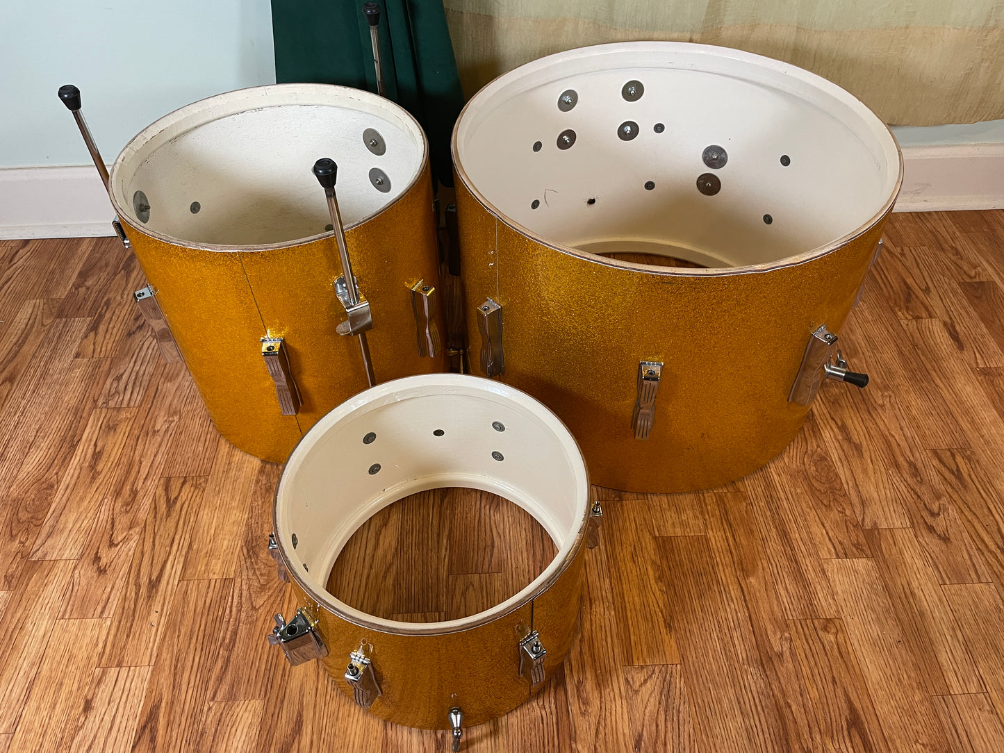 1966 Ludwig Club Date Drum Set Gold Sparkle 20/12/14/5x14