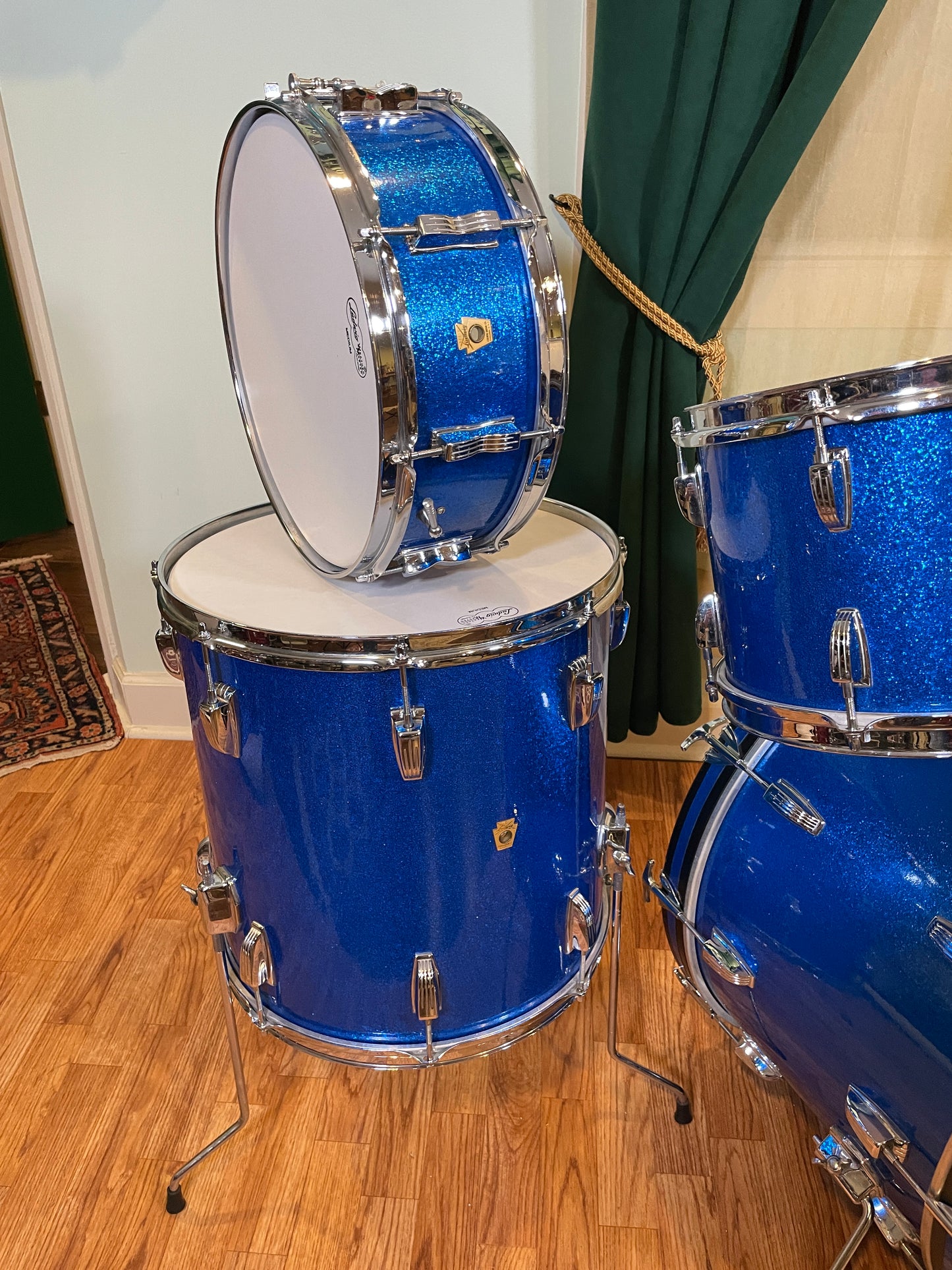 1964 Ludwig No. 983P 5pc Hollywood Outfit Drum Set Blue Sparkle 22/12/12/16/5x14 COB