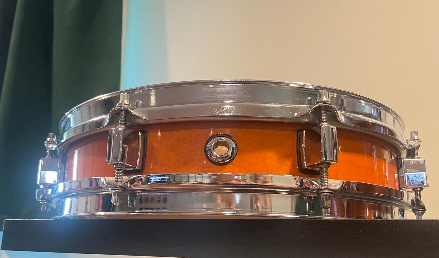Pearl 3x13 Maple Shell Piccolo Snare Drum Amber *Video Demo*
