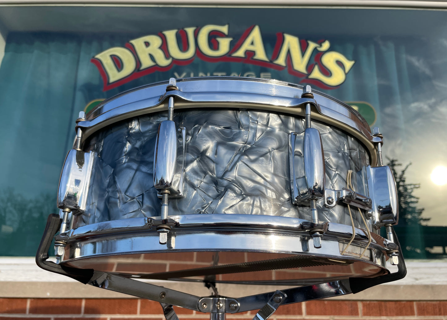 1960s Whitehall 5.5x14 Snare Drum Black Diamond Pearl