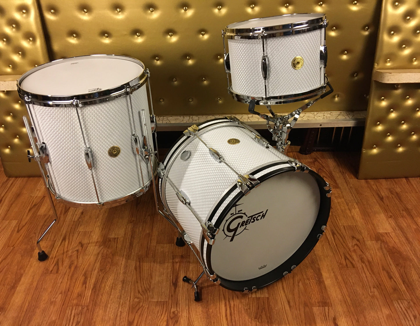 Gretsch USA Custom Playboy 3-D Morie / Satin Flame Micro Bop Round Badge Drum Set 16/12/14