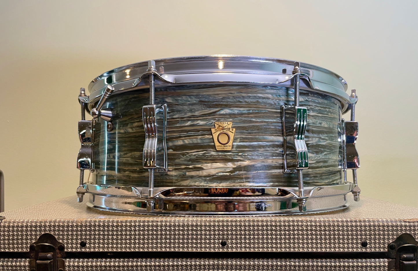 1966 Ludwig 5x14 Jazz Festival Snare Drum Oyster Blue Pearl