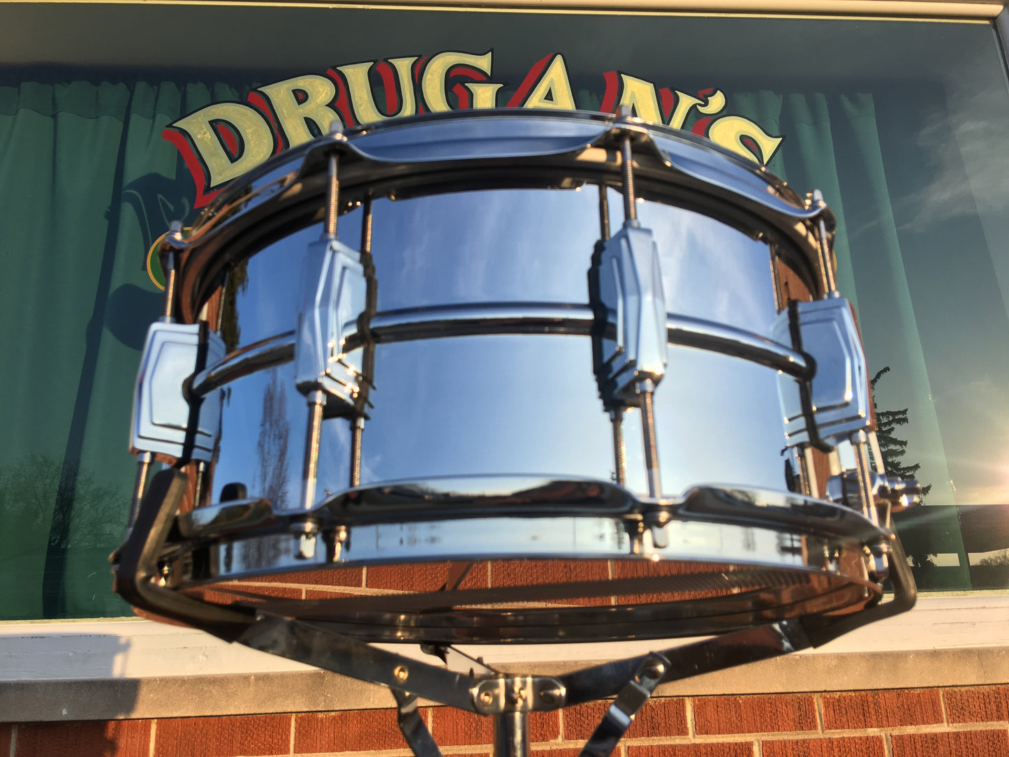 Ludwig 6.5x14 LM402 Supraphonic 6.5X14 Snare Drum - Lightly Used