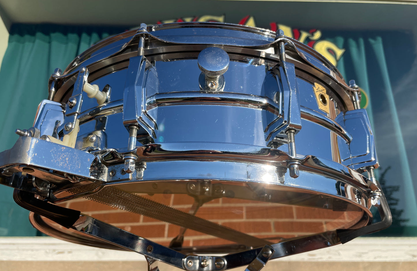 Mid-1980s Ludwig 5x14 LM400 Supraphonic Snare Drum Early Monroe