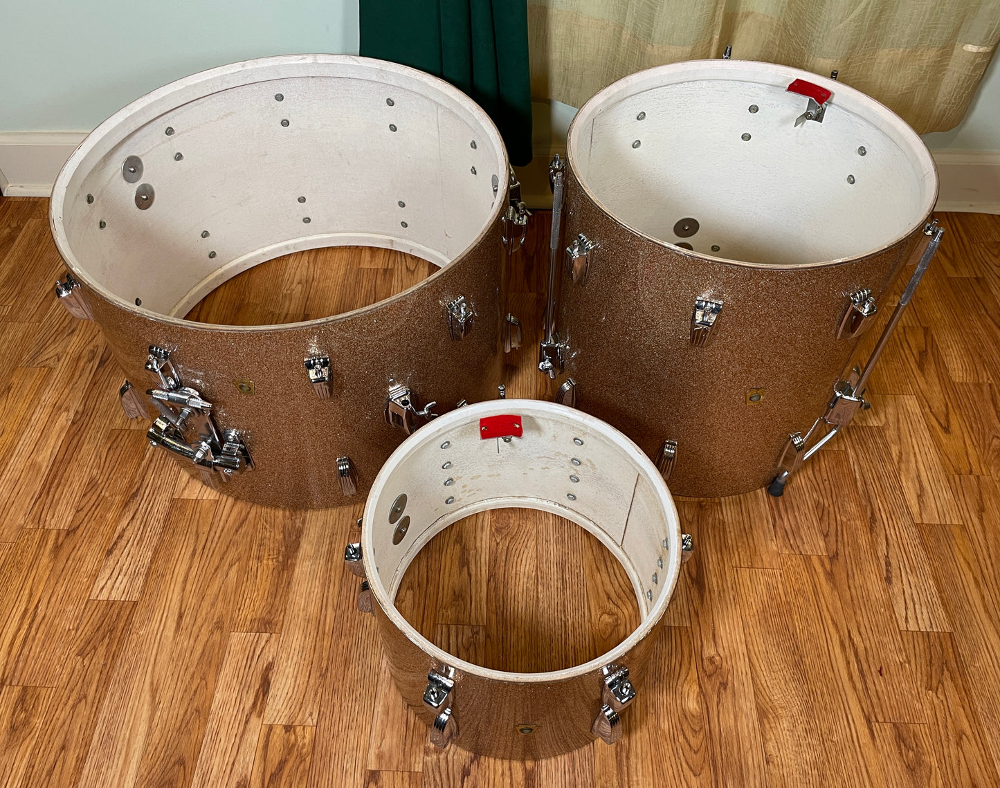 1964 Ludwig Super Classic Drum Set Champagne Sparkle 22/13/16