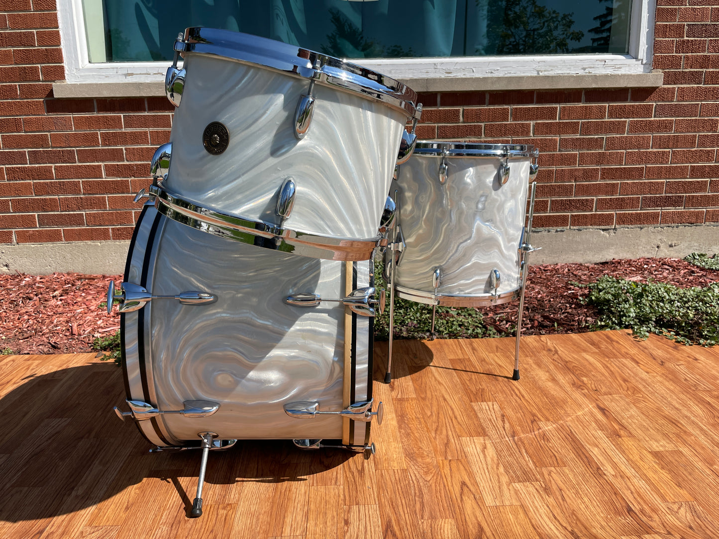 1960s Gretsch Progressive Jazz Drum Set Silver (White) Satin Flame