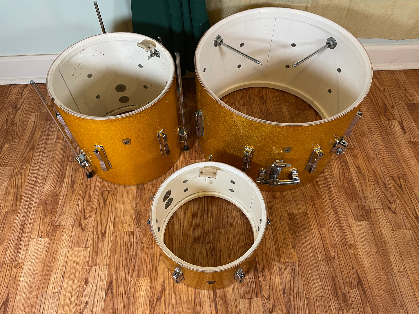 1966 Ludwig Club Date Drum Set Gold Sparkle 20/12/14/5x14