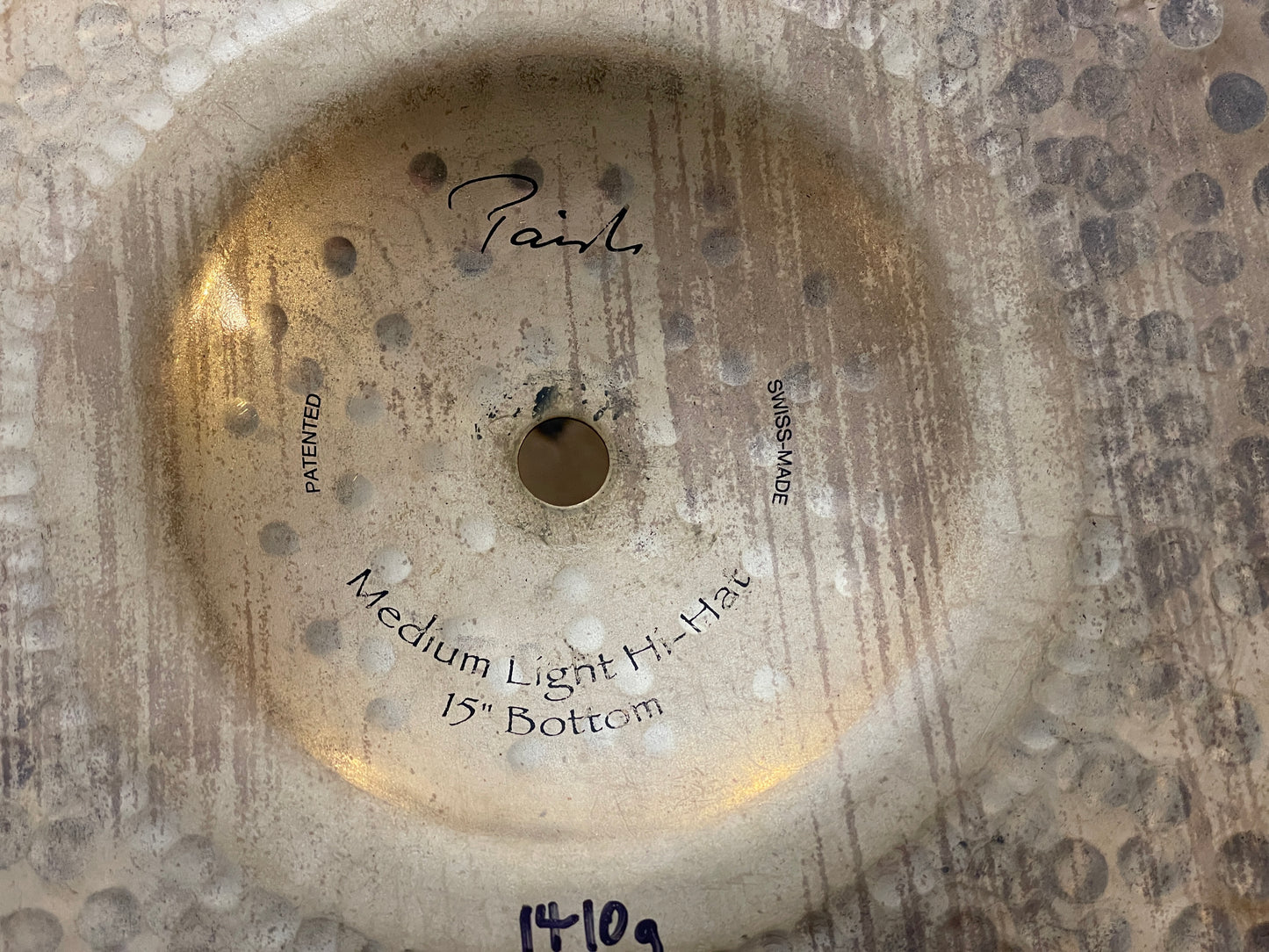 15" Paiste Signature Traditionals Medium Light Hi-Hat Bottom Single Cymbal 1410g