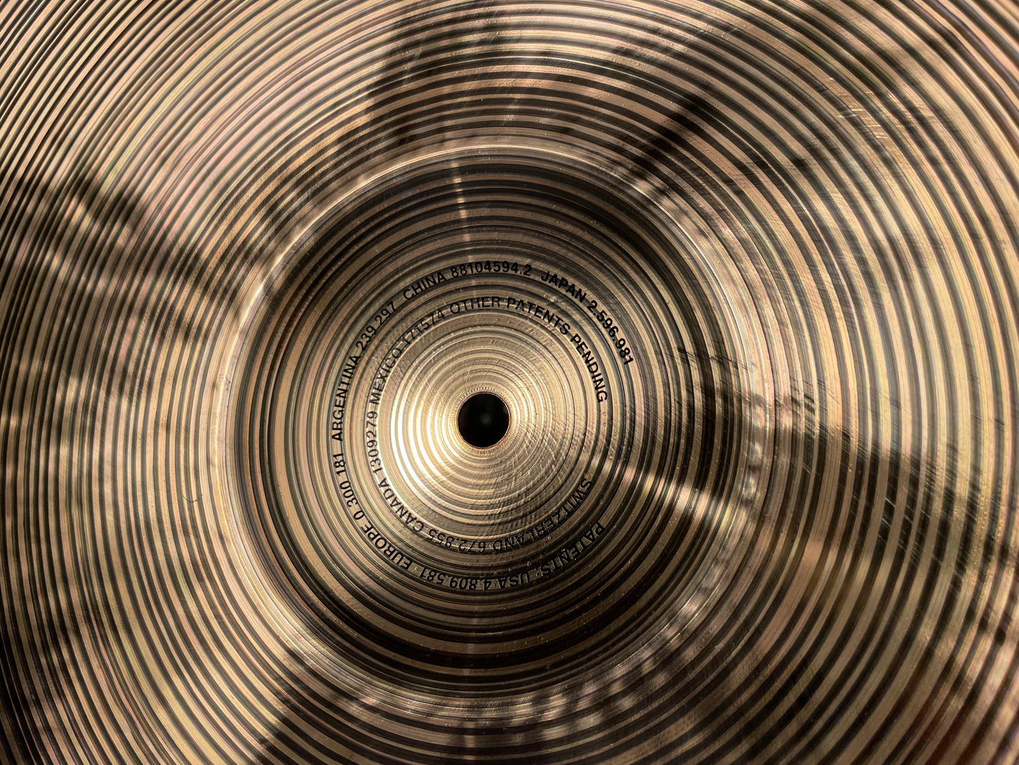 18" Paiste Signature Fast Crash Cymbal 1296g