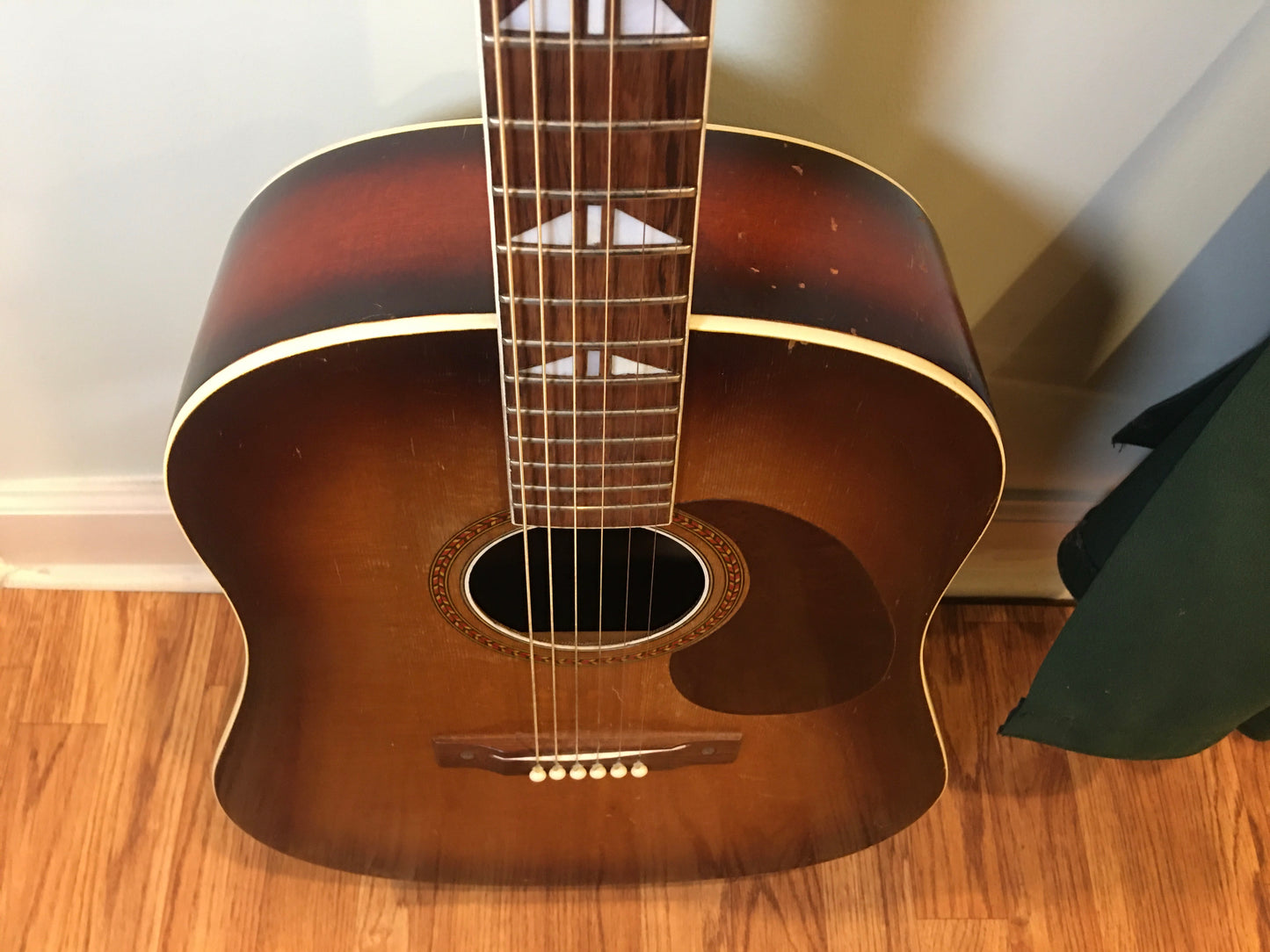 1951 Regal Milord Jumbo Acoustic Guitar Sunburst