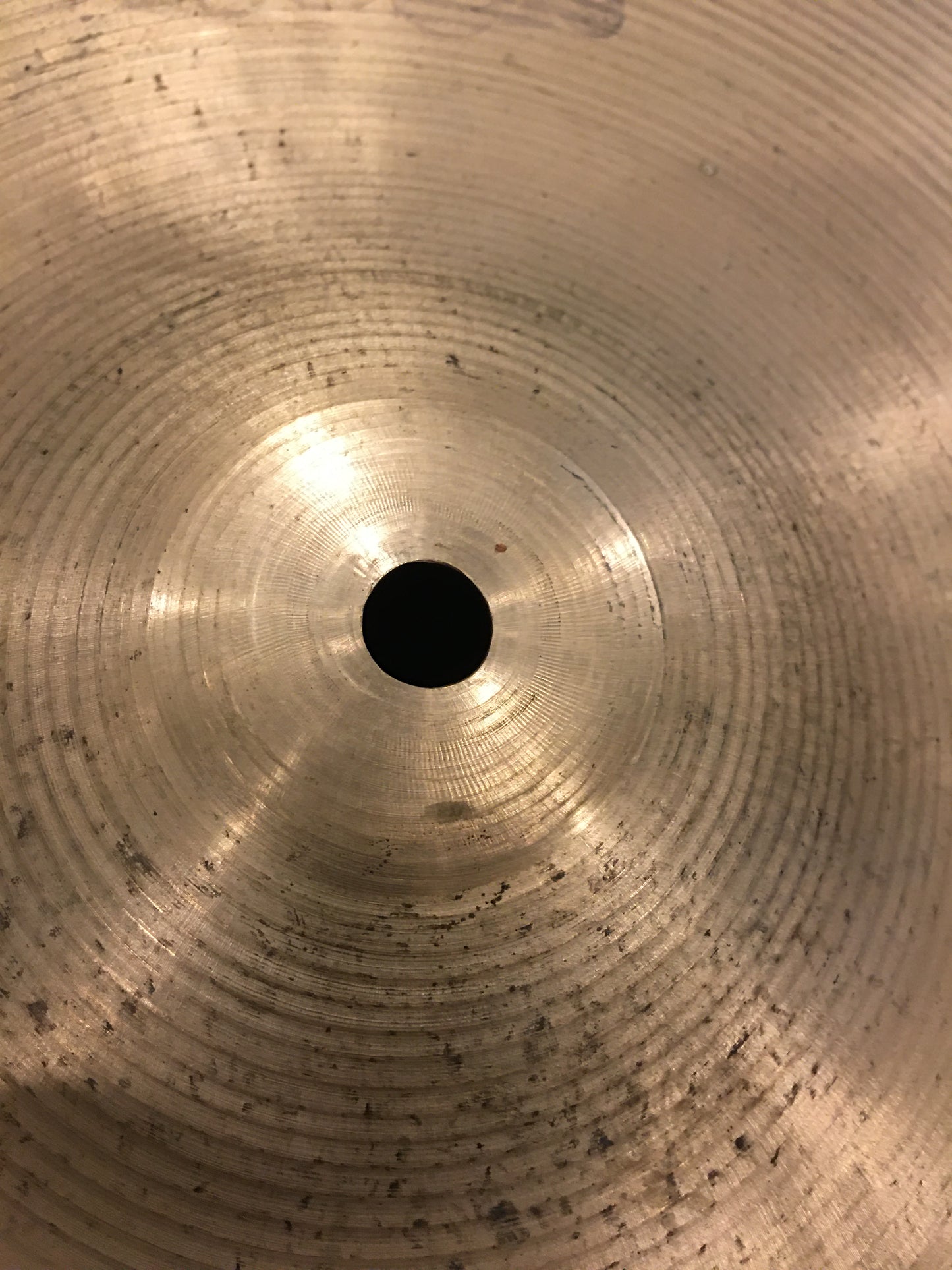 19" Zildjian A 1970s Crash / Ride Cymbal w/ Rivets 1904g #635