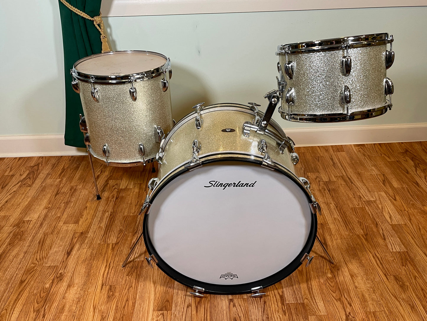 1965 Slingerland Modern Jazz No. 9N Drum Set Silver Sparkle 20-12-14