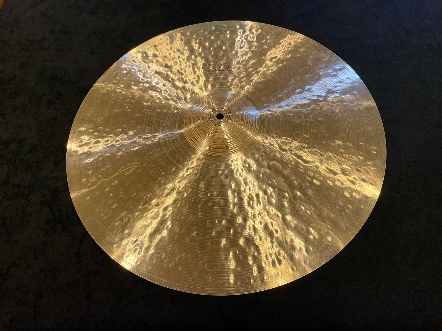 22" Paiste Signature Traditionals Light Ride Cymbal 2550g
