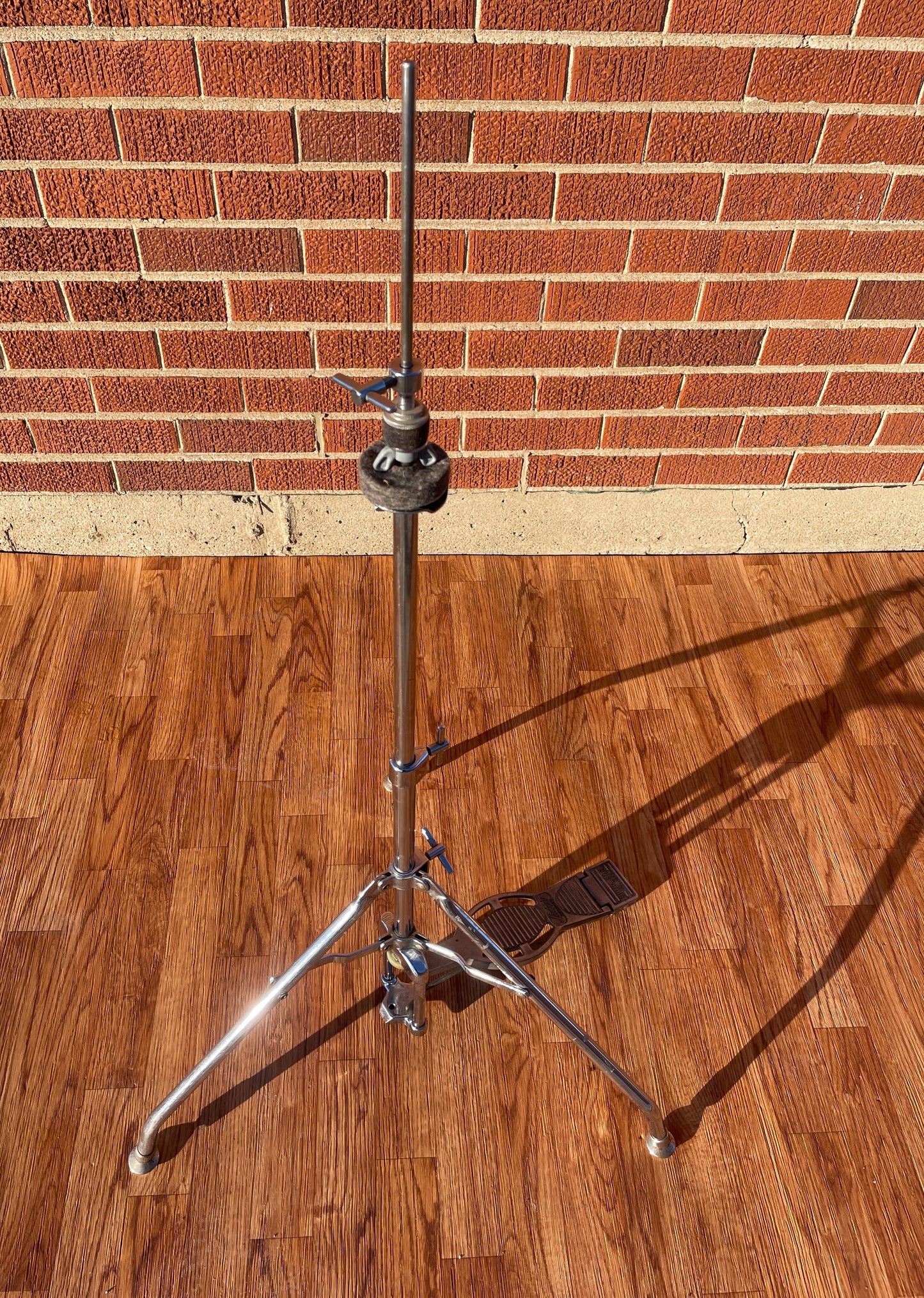 1970s Ludwig No. 1130 Atlas Tubular Spur-Lok Hi-Hat Stand w/ Swivel Feet