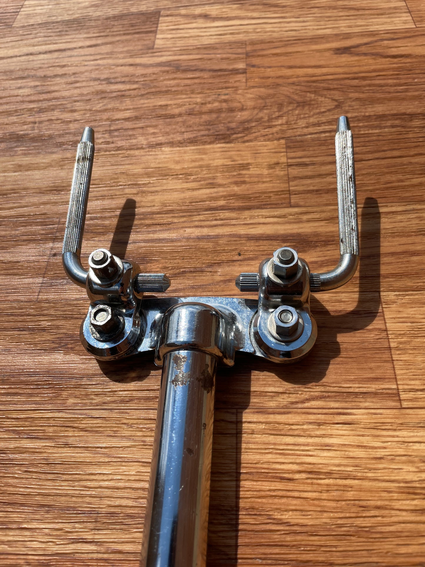 1970s Ludwig No. 781-2 Short Double Tom Post Holder Hollywood Big Beat