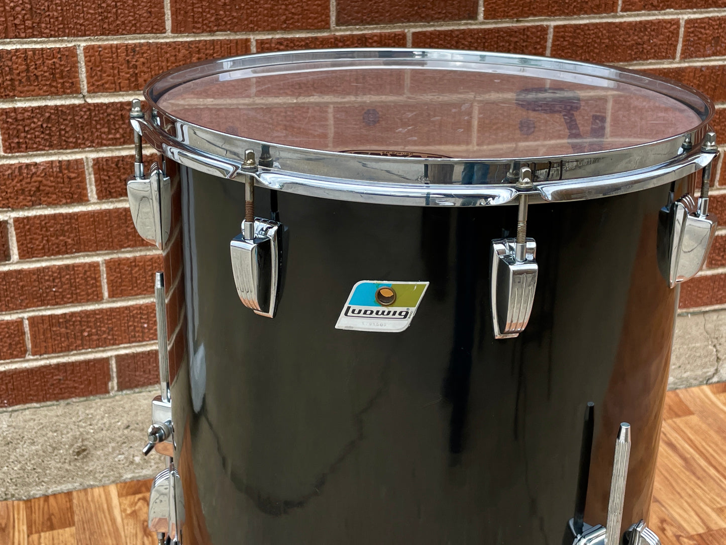 1970s Ludwig 16x16 Floor Tom Black Cortex 6-Ply