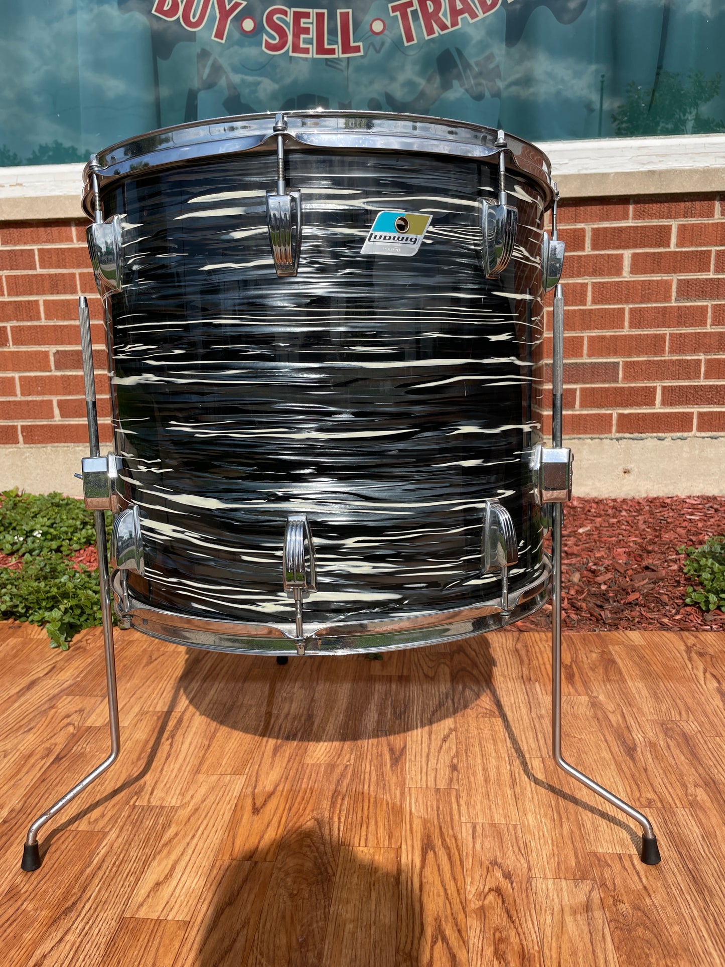 1970s Ludwig Drum Set Oyster Black Pearl 24/13/16/18