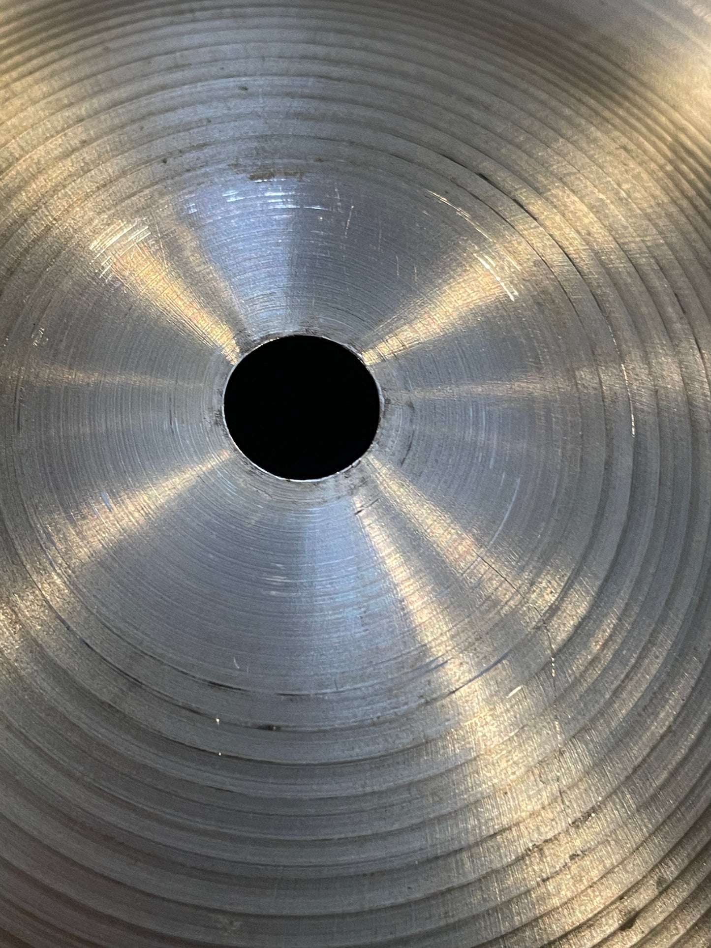 18" Zildjian A Thin Crash Cymbal 1424g