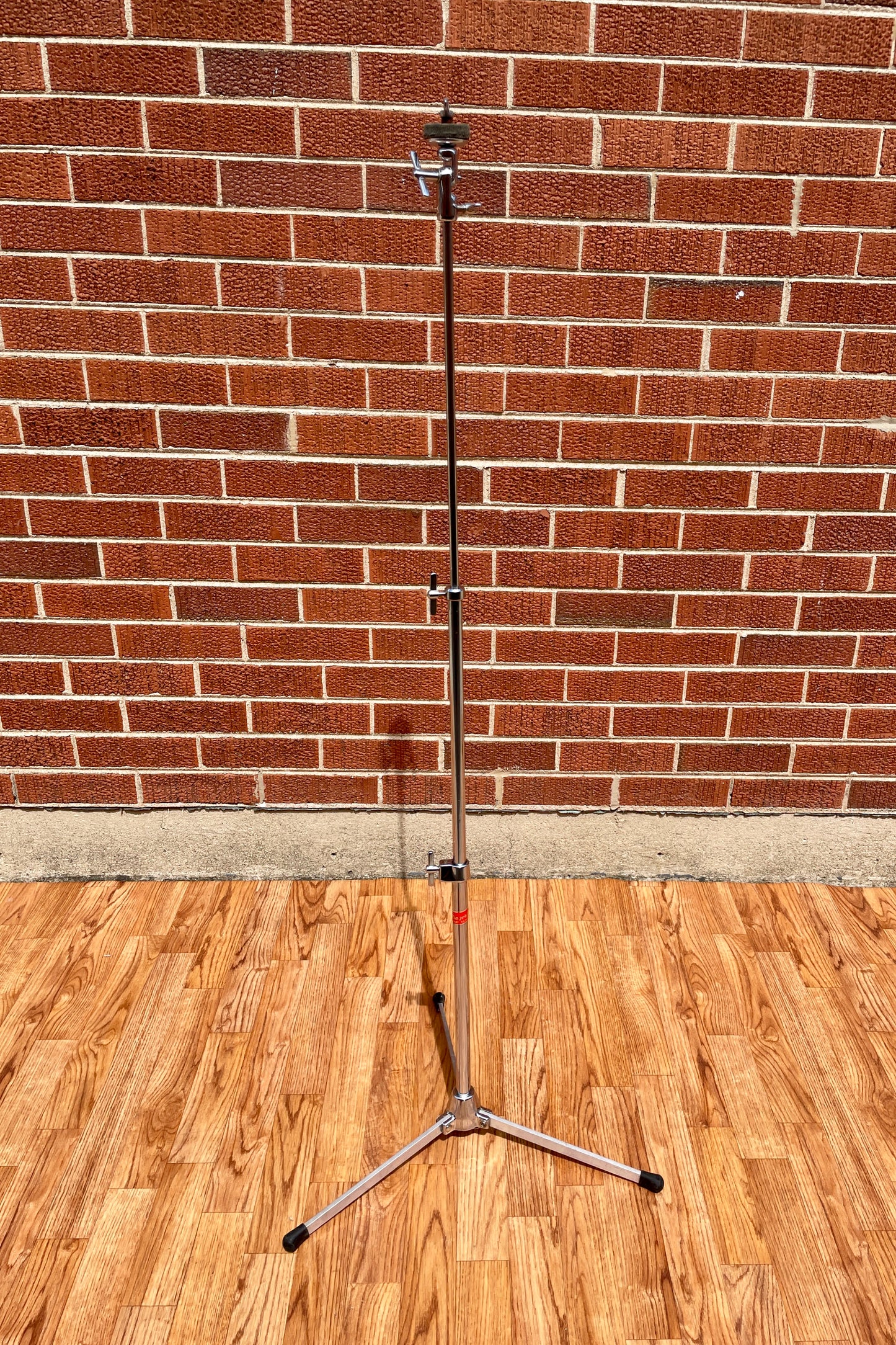 1970s Slingerland 33F Flush Base Straight Cymbal Stand Red Label Flat Base
