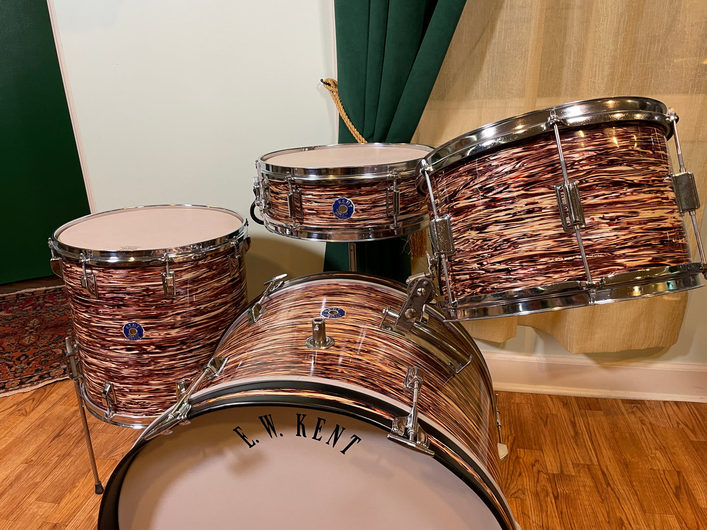 Vintage Kent Drum Set Raspberry Swirl 22/13/15/5x14 *Video Demo*