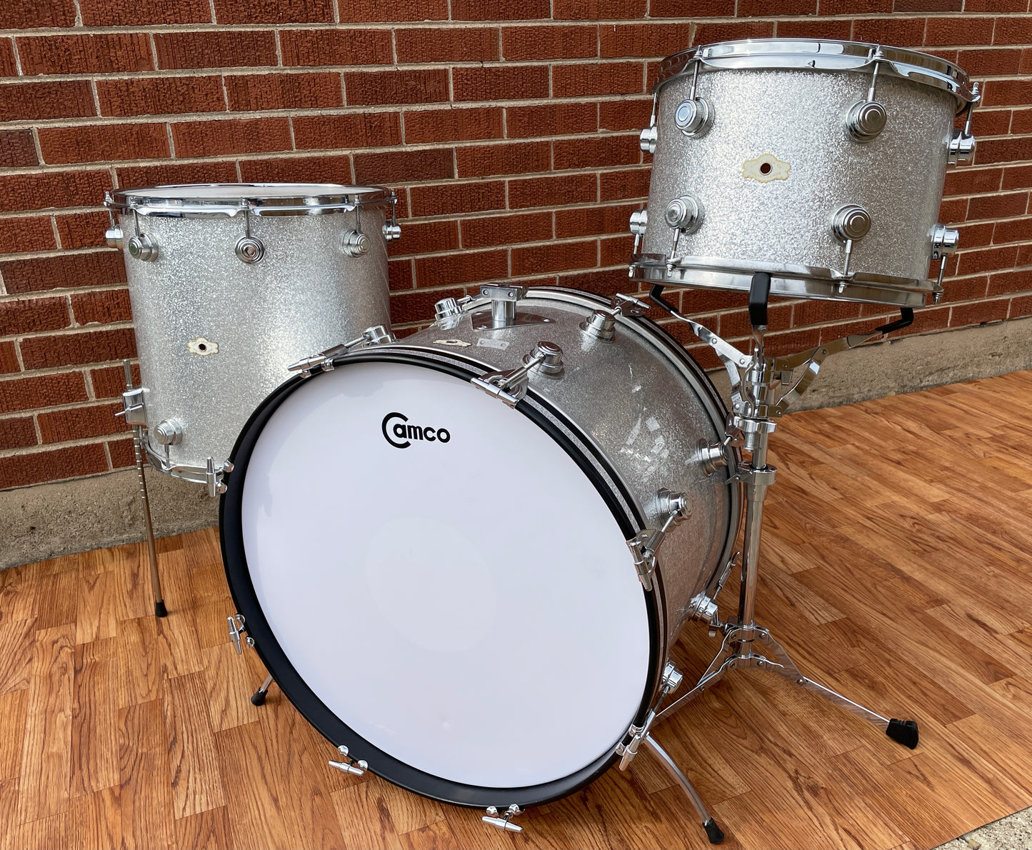 1960s Camco Oaklawn 22/13/16 Silver Sparkle Drum Set