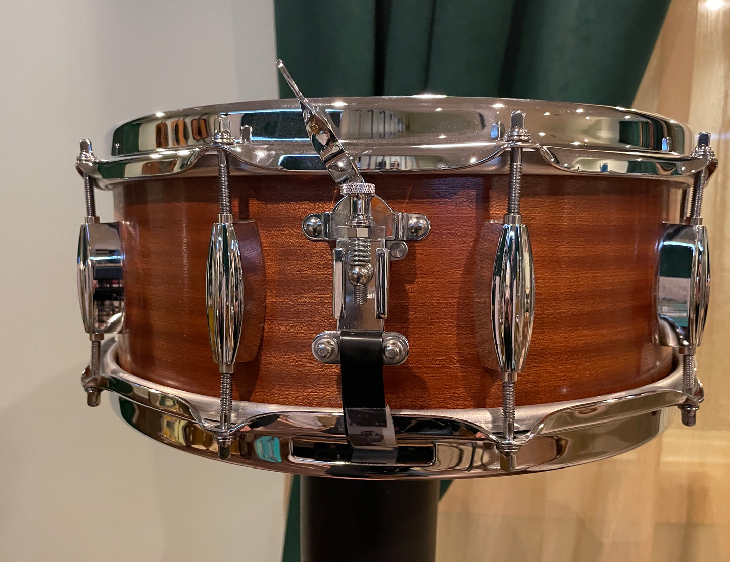 Chicago Drum 5.5x14 Snare Drum Mahogany/Poplar Tung Oil Finish