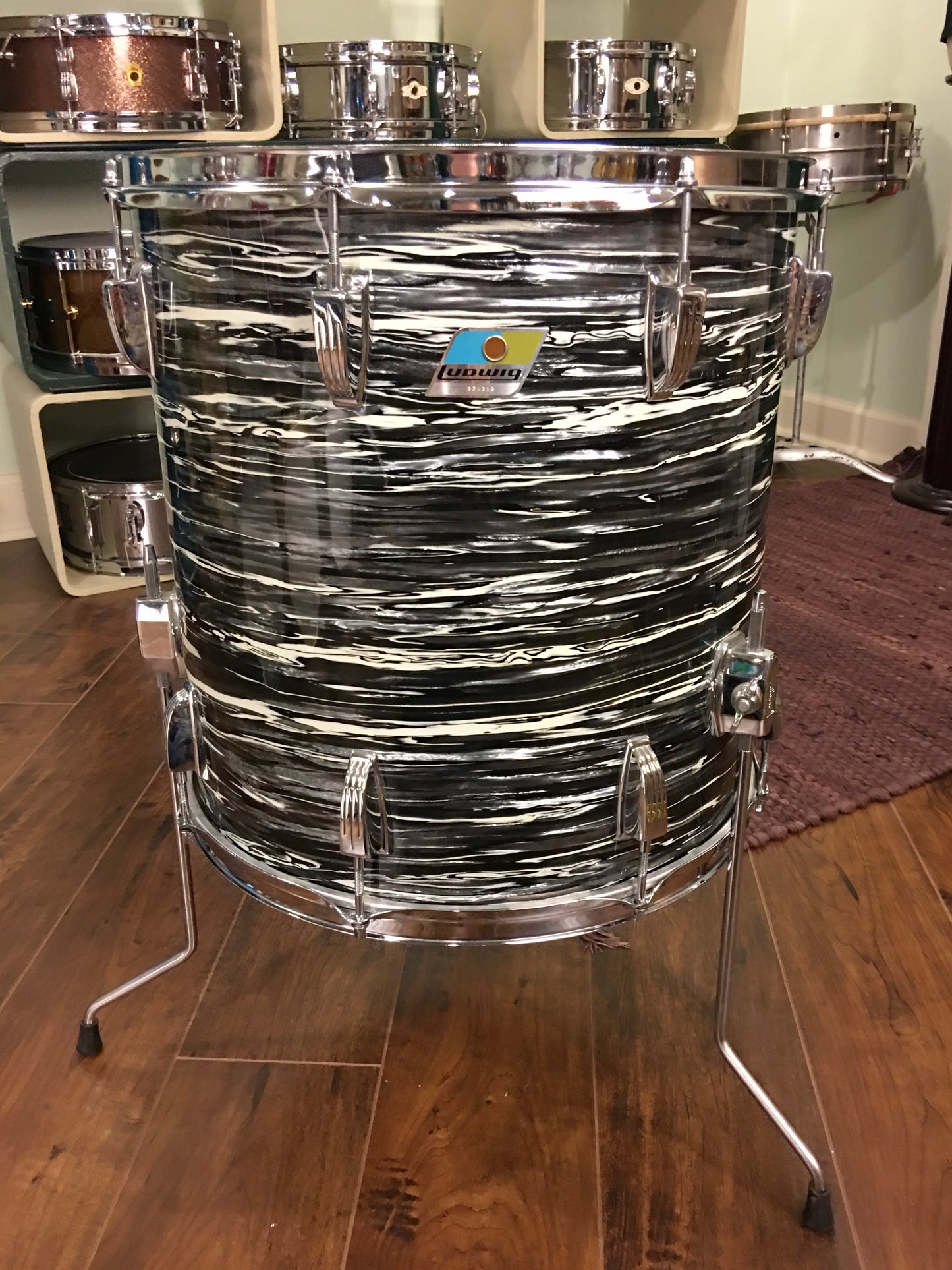 1972 Ludwig 16x16 Oyster Black Pearl Classic Floor Tom Drum 3 Ply
