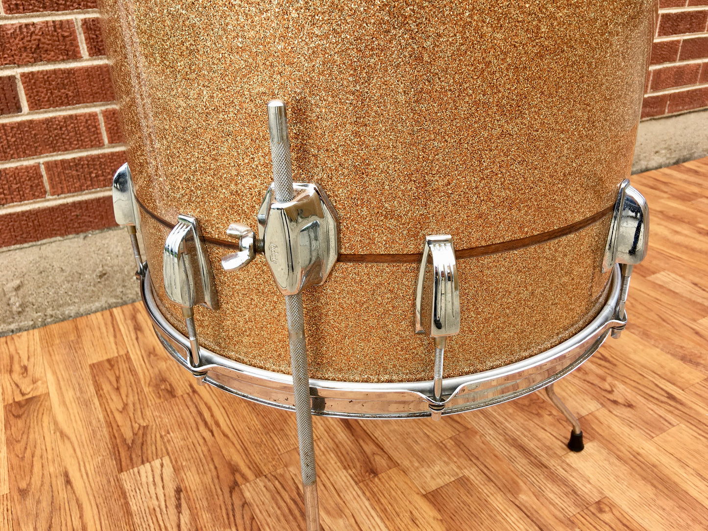 1961 Ludwig "Las Vegas Stand Up" 24x16 Champagne Sparkle Cocktail Drum