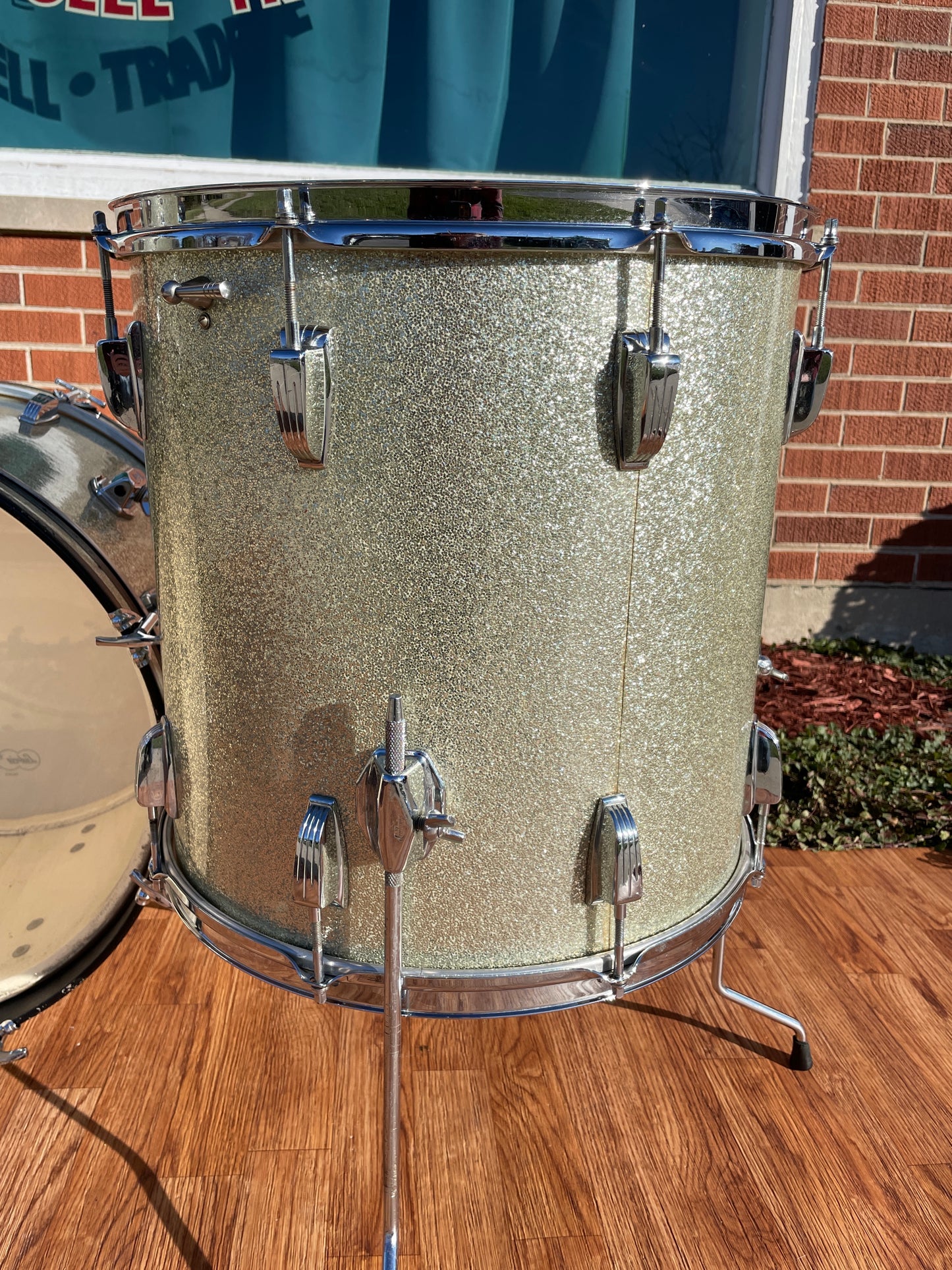 1963 Ludwig Drum Set Silver Sparkle 20/13/16 COB Hoops