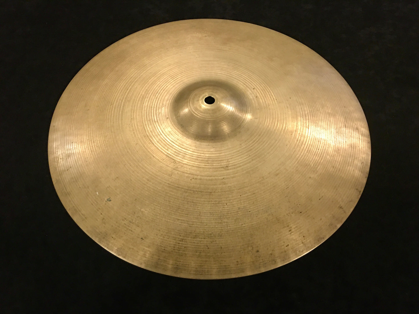 16" Zildjian A 1940s-50s Trans Stamp Crash Cymbal 1056g #683