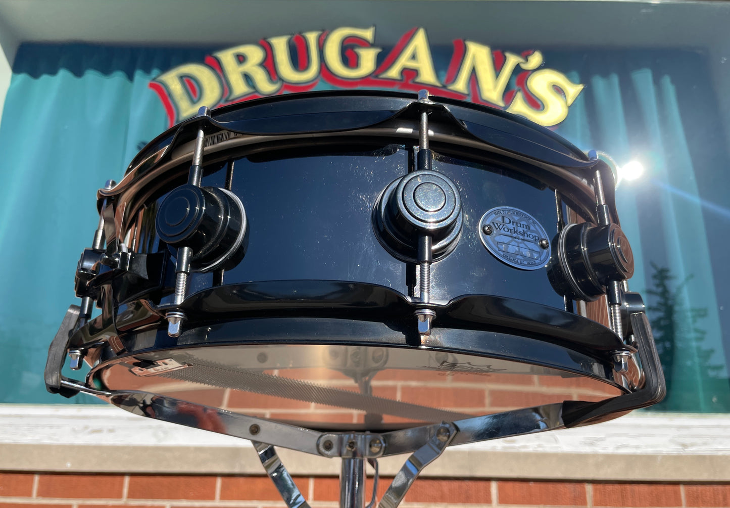 Drum Workshop 5x14 Nickel Over Brass Snare Drum Black 10-Lug DW