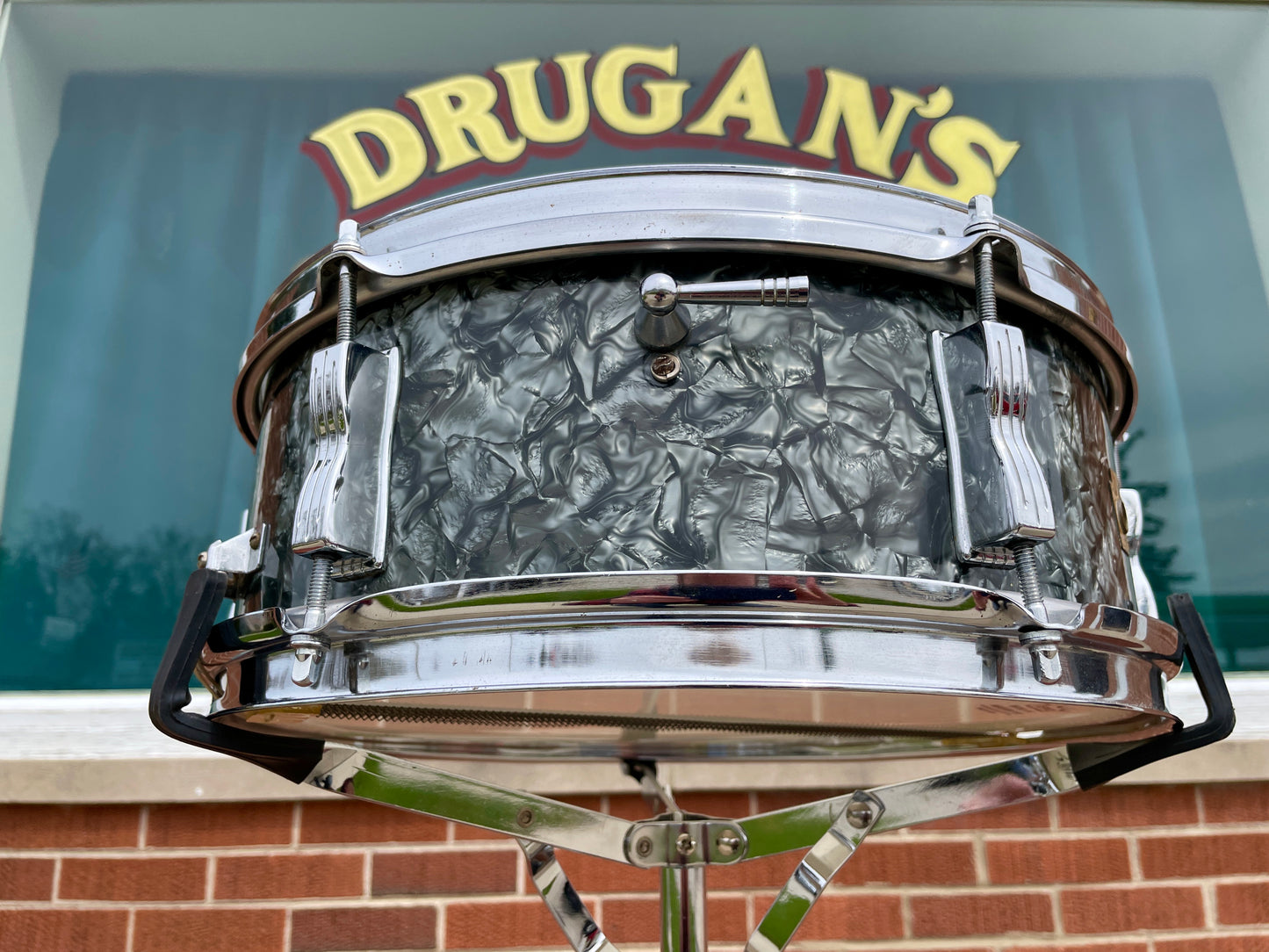 1966 Ludwig 5x14 Pioneer Snare Drum Black Diamond Pearl