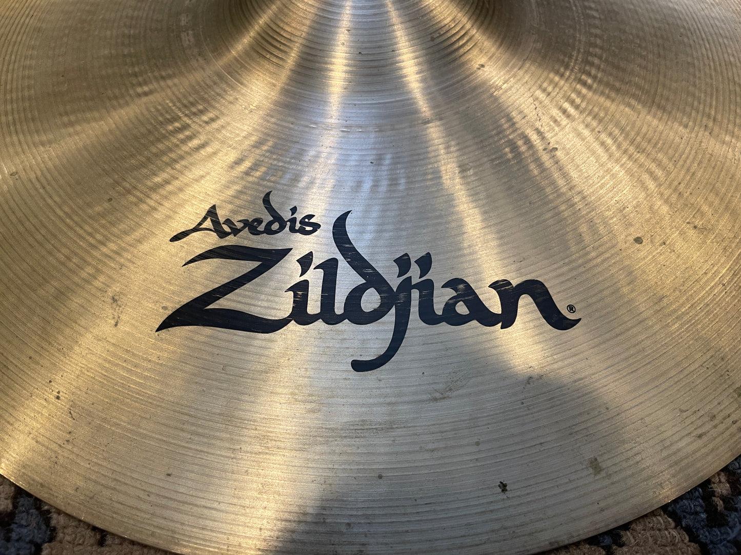 18" Zildjian A Thin Crash Cymbal 1424g